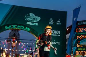 BIB: 0324, 1424, 000
                            <button type="button" onclick="openModal(24863698)" class="btn btn-primary btn-sm float-right btn-popup" data-toggle="modal" data-target=".modal-high-quality">
                        <i class="fas fa-shopping-cart"></i> Add to Cart
                    </button>
                                            <button type="button" onclick="isThisMe(24863698, true)" class="btn btn-success btn-sm float-right btn-popup btn-isme hidden" data-toggle="tooltip" data-placement="bottom" title="นี่คือรูปของคุณใช่ไหม คลิกที่นี่เพื่อเอาเข้าอัลบั้ม">
                        <i class="fas fa-plus"></i> Add to album
                    </button>
                    <button type="button" onclick="isThisMe(24863698, false)" class="btn btn-warning btn-sm float-right btn-popup btn-isnotme hidden">
                        <i class="fas fa-ban"></i> Remove from album
                    </button>